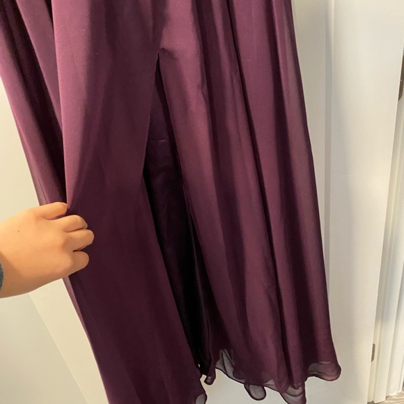 Deep plum colored dress - Picture 2 of 3